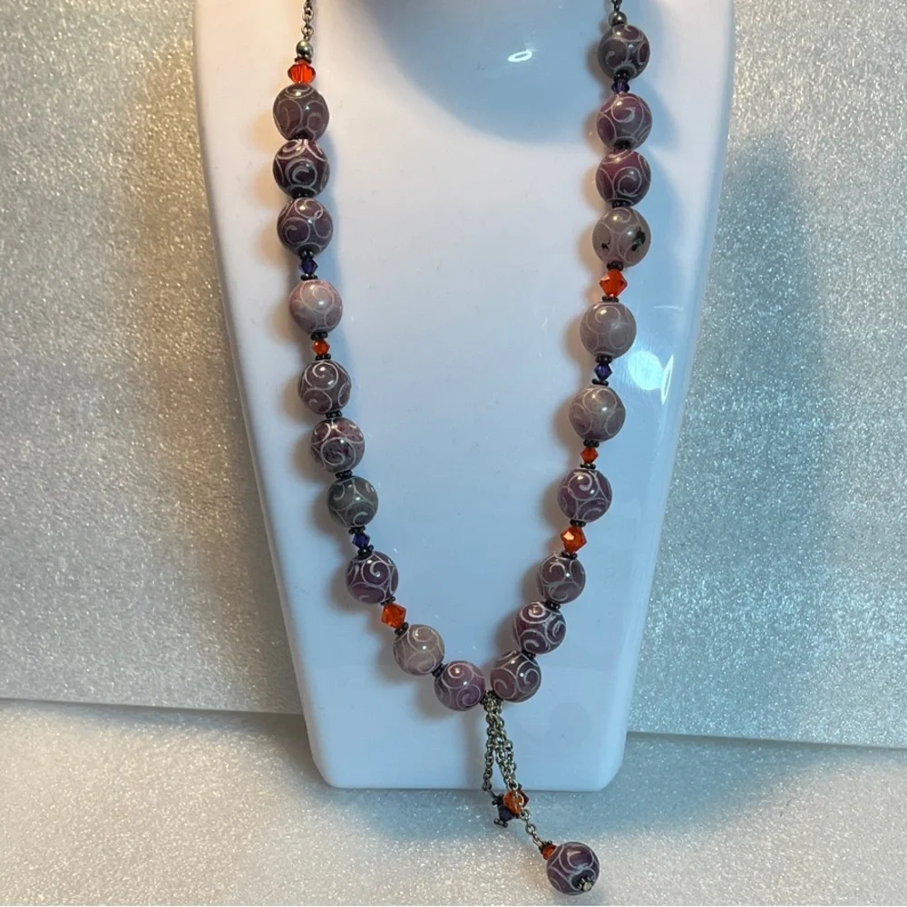 Elegant Purple Stone Beaded Necklace - Picture 1 of 3